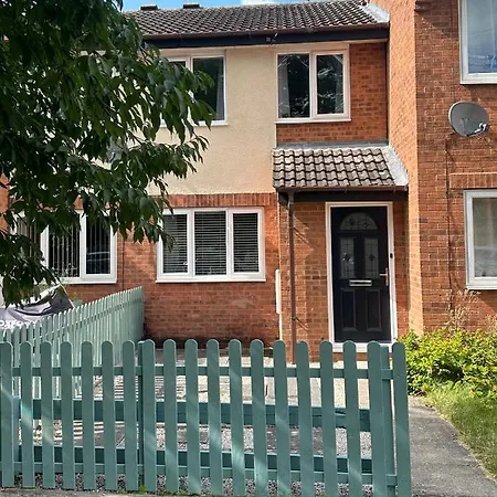 Townhouse In Derby Villa Exterior photo
